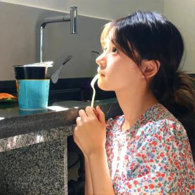 异形三角恋